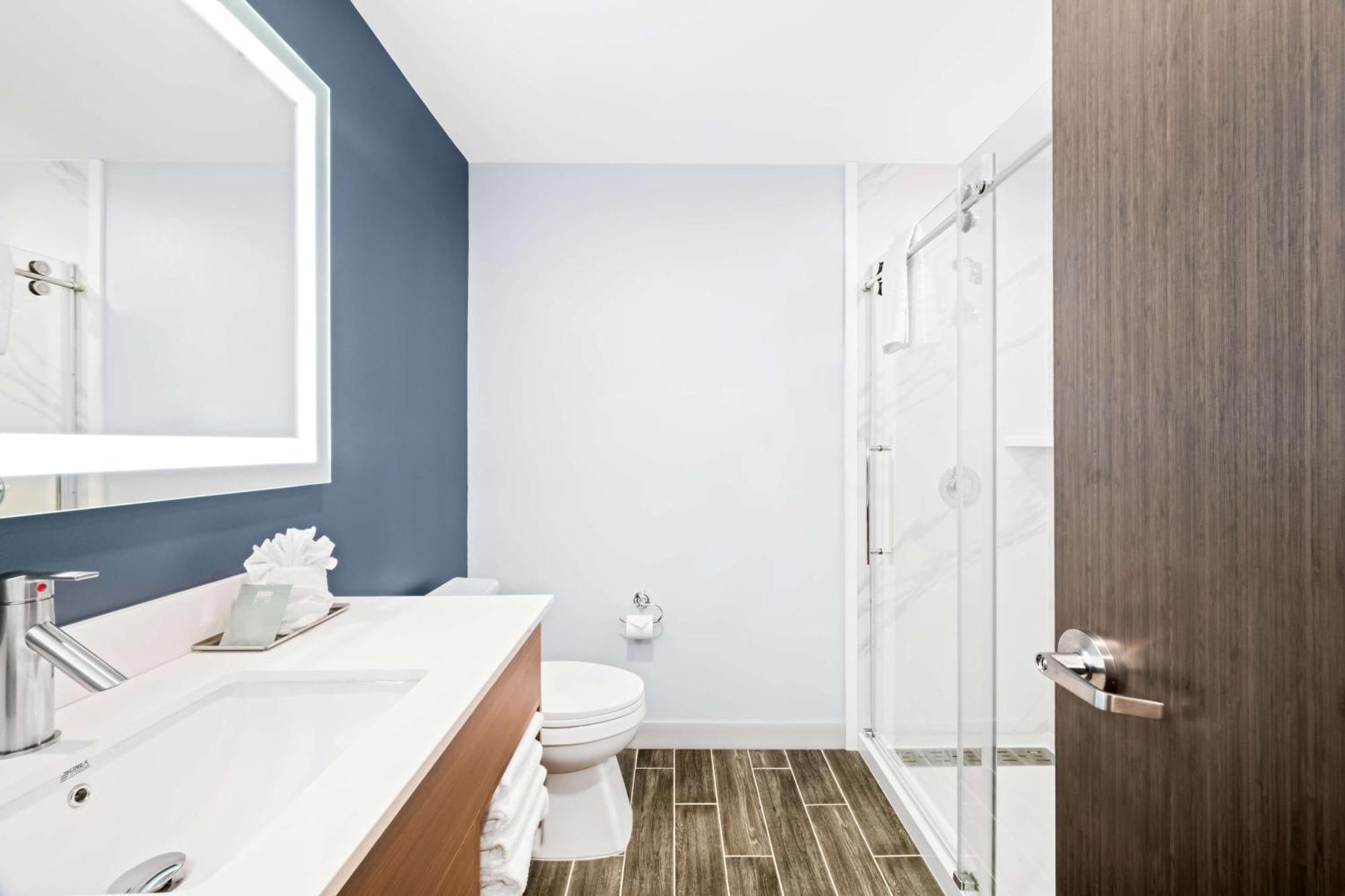 Best Western Niantic - New London, Mystic Area Exterior photo